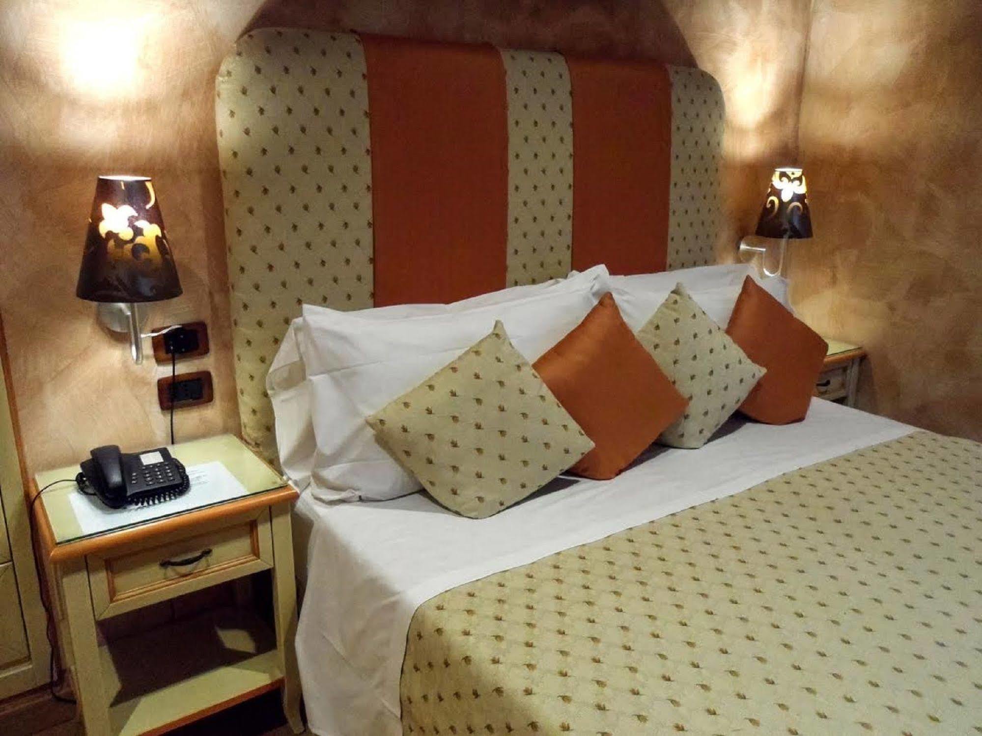 Condotti Maison d'hôtes 2*
